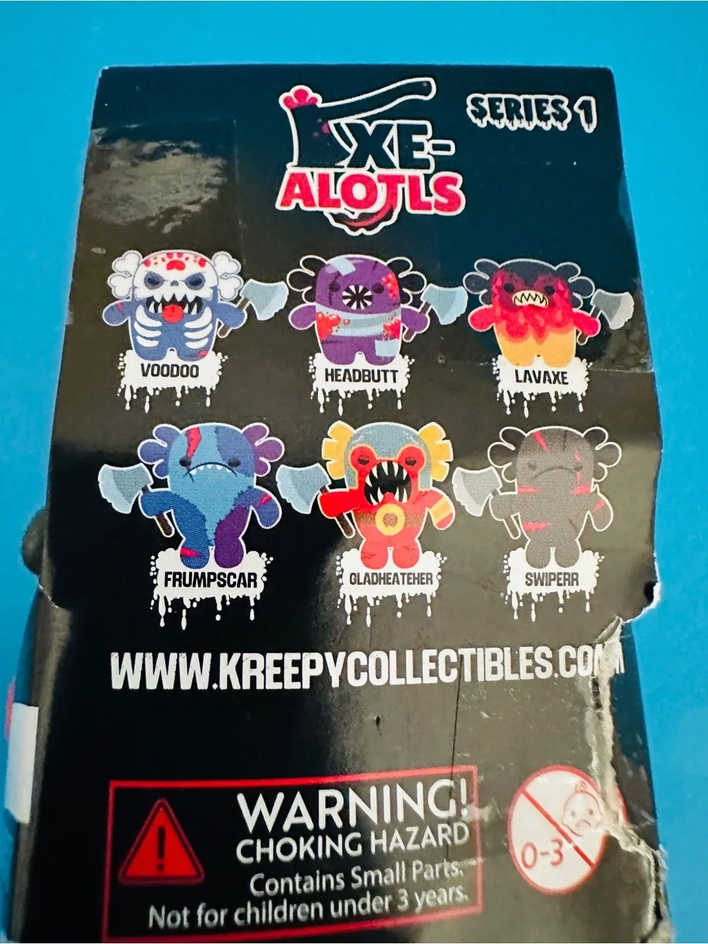 LaVaxe Alotls  Series 1 Kreppy Collectibles Gradheatcher Toting Axe Figure NWT